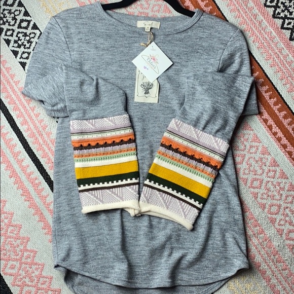 Multi Hacci Knitted Cuff Sleeve Sweater - Grey - Picture 7 of 9